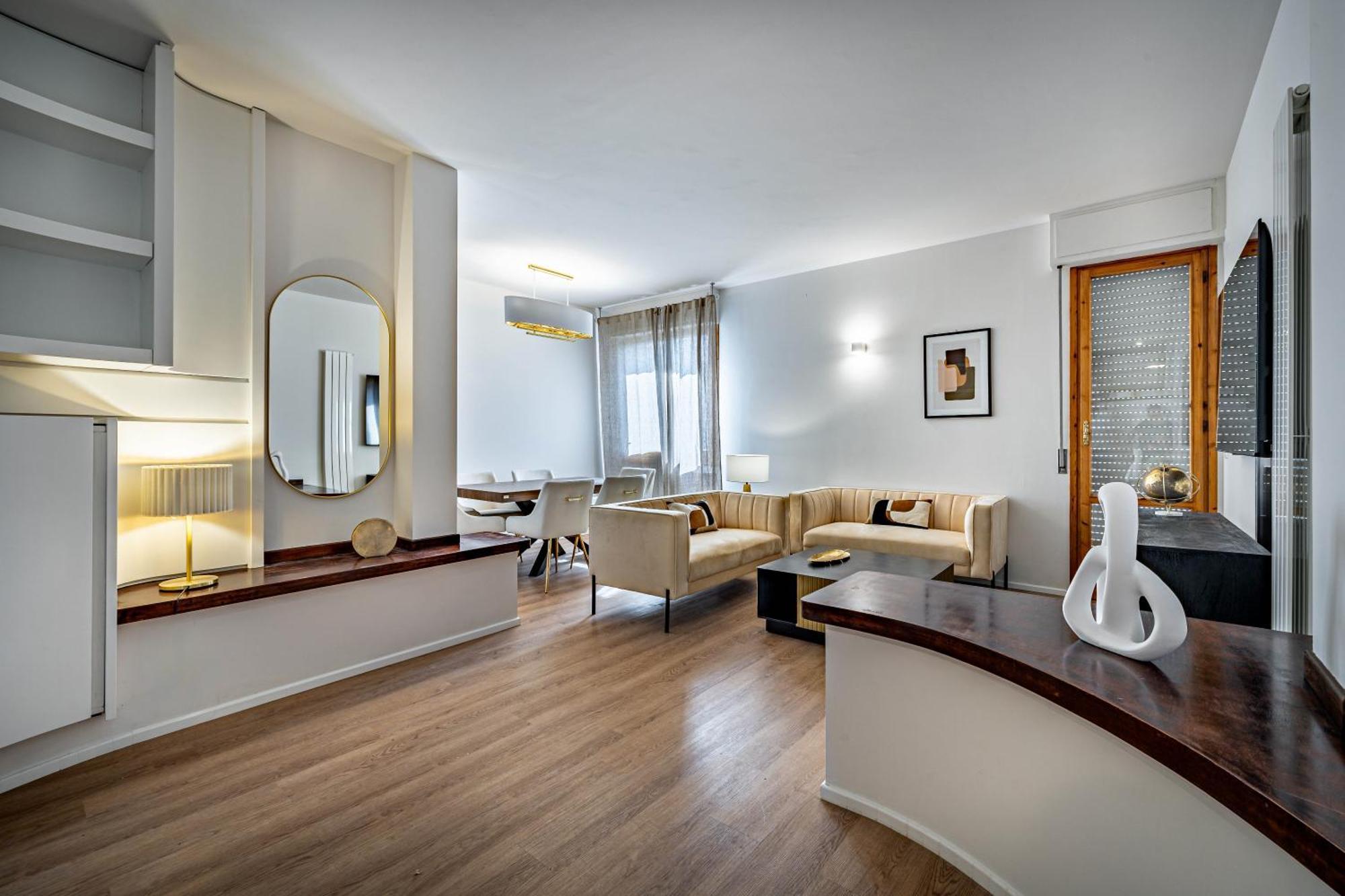 Yd Morgagni Charme Florenz