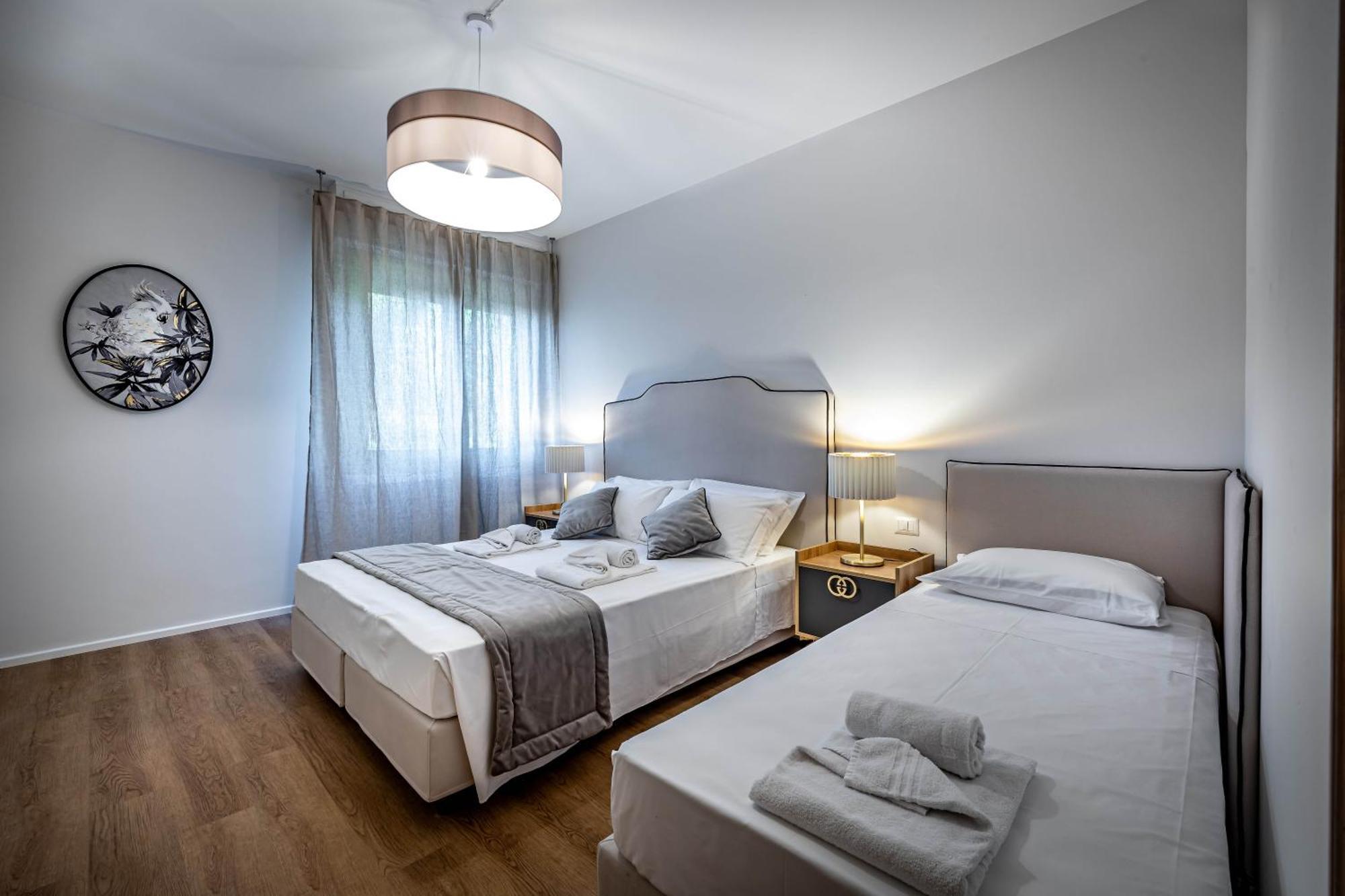 Yd Morgagni Charme * Florenz