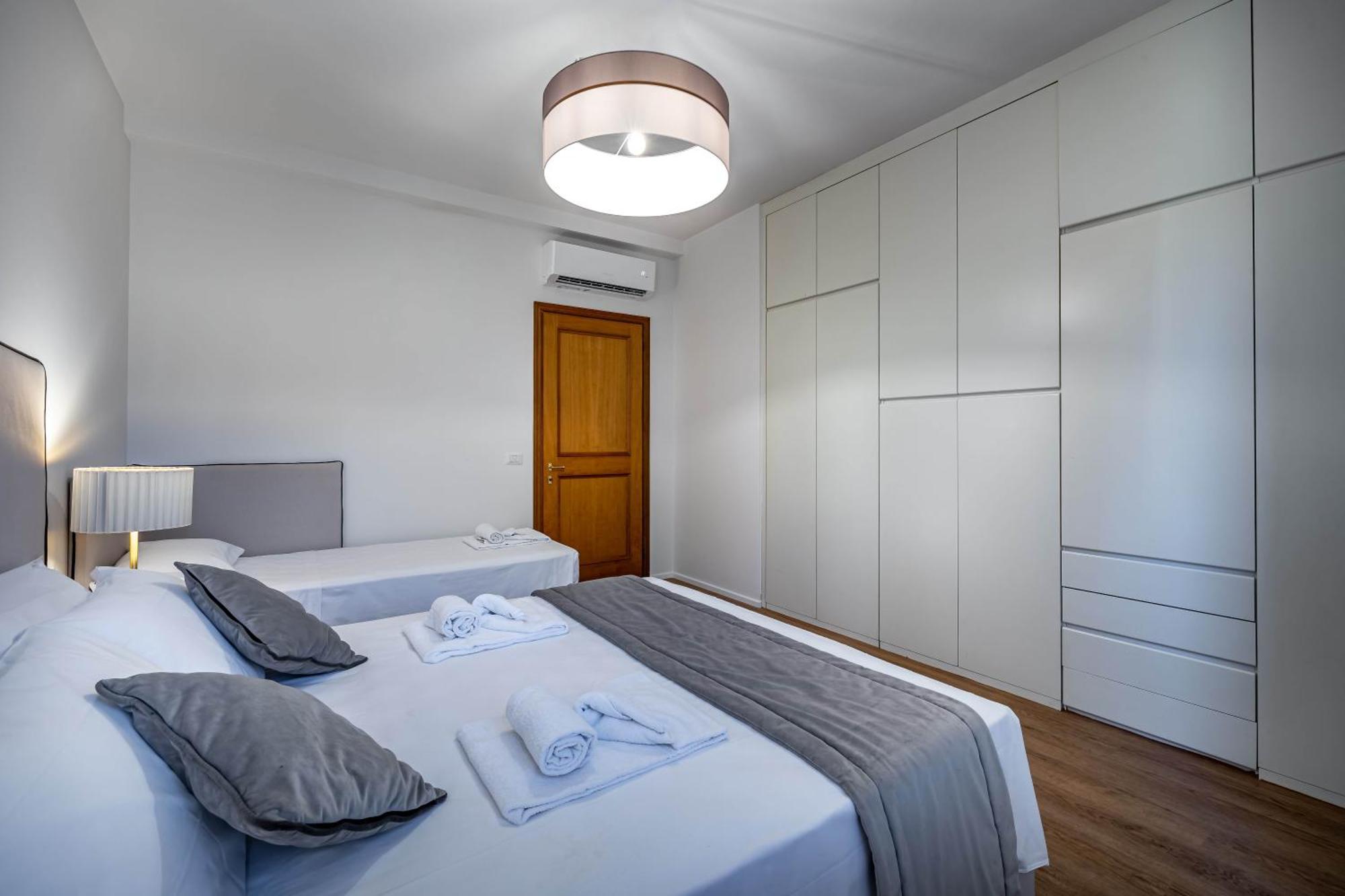 Apartment Yd Morgagni Charme Florenz