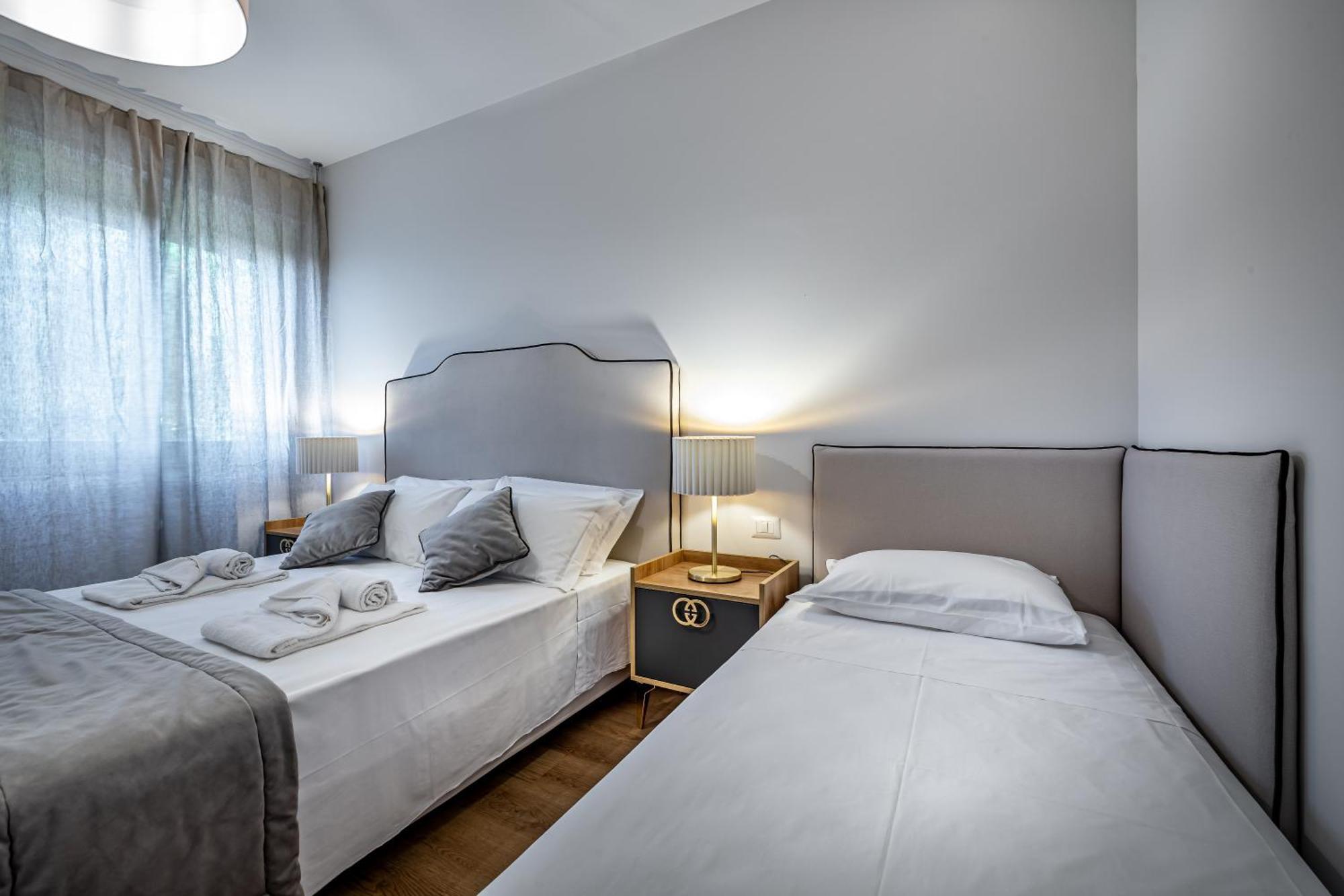Yd Morgagni Charme Florenz